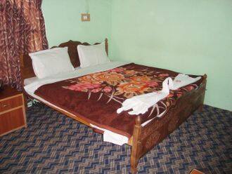 Hotel Grand Nishat, Srinagar 2
